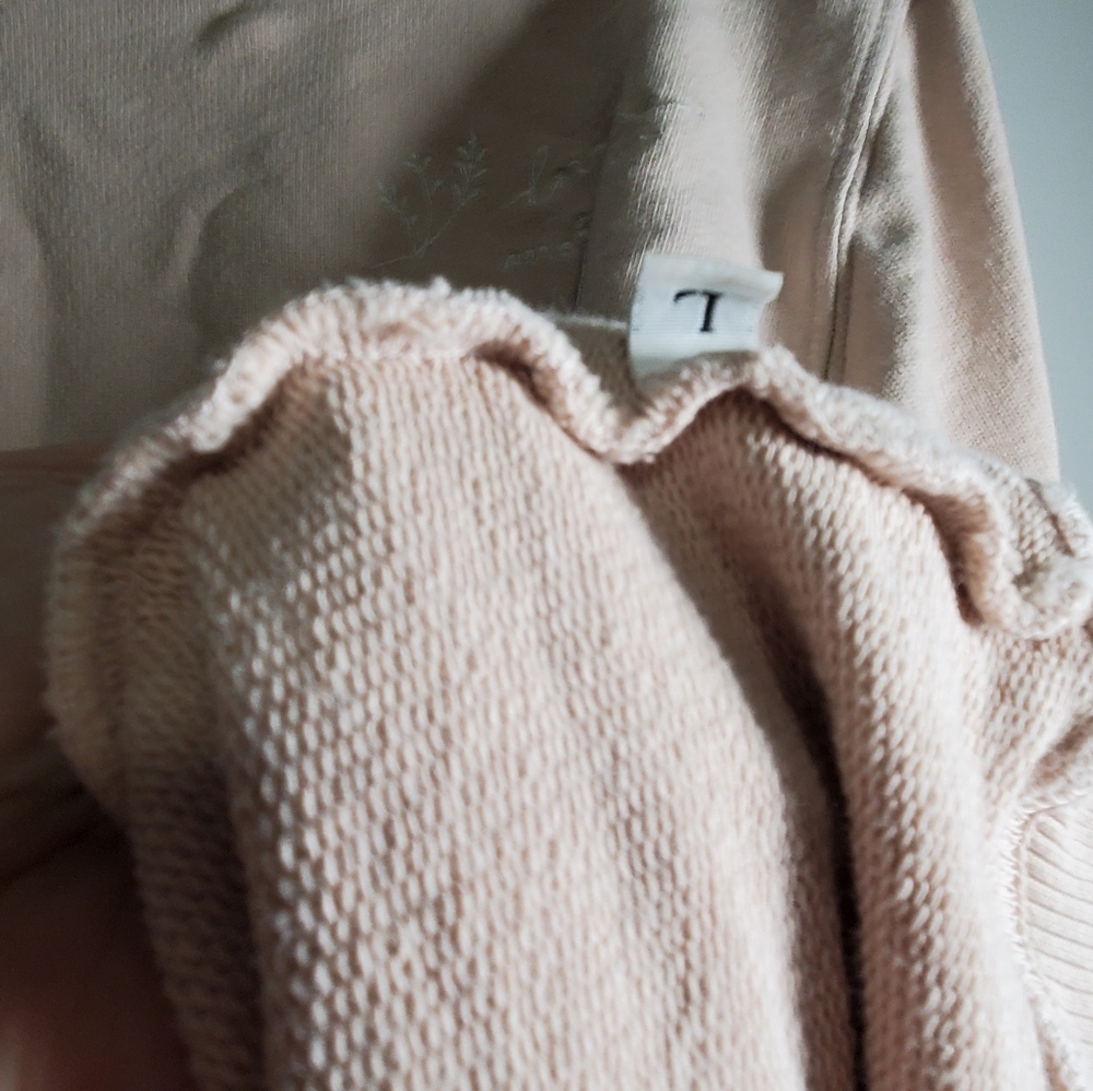 Kristin Made Discontinued Love One Another Pink Embroidered Sweatshirt L/XL - Picture 8 of 10